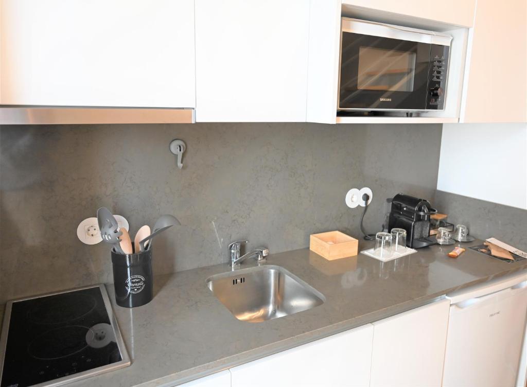 ESTÚDIO 81 junto à Sinagoga - 10