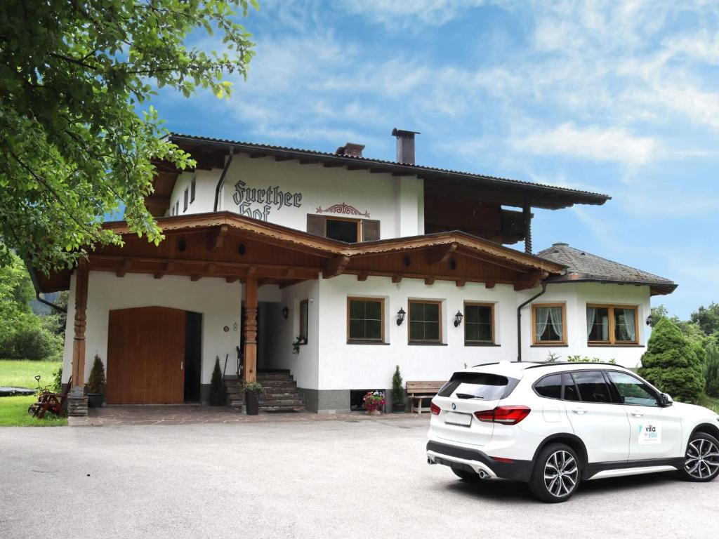 Το κτήριο όπου στεγάζεται  το διαμέρισμα