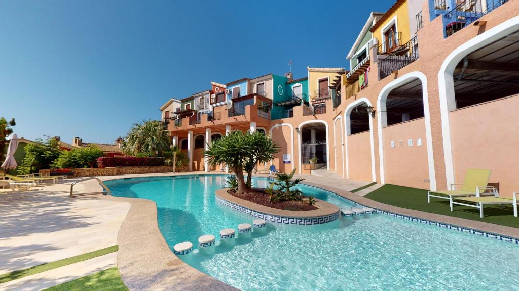 Mediterranean views in Pueblo Acantilado, Alicante – Harga ...