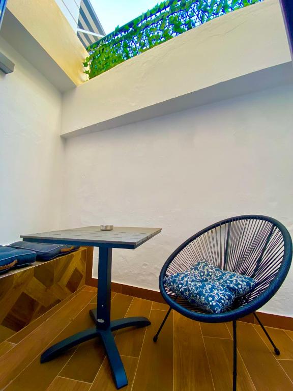 Sunshine Cozy Central Studio Basement - 14