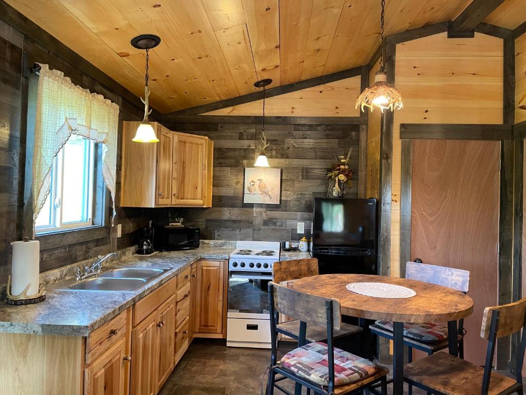 Lily Pad Cabin - Huis Met één Slaapkamer
