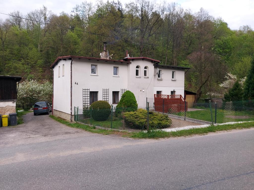 Budova, v ktorej sa apartmán nachádza