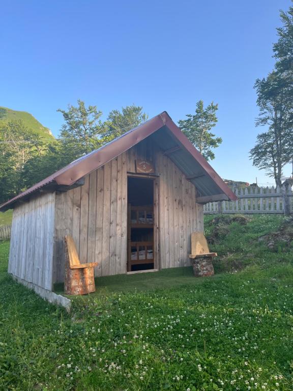 Zahrada ubytování Katun Lanista-Kolibe Bogavac