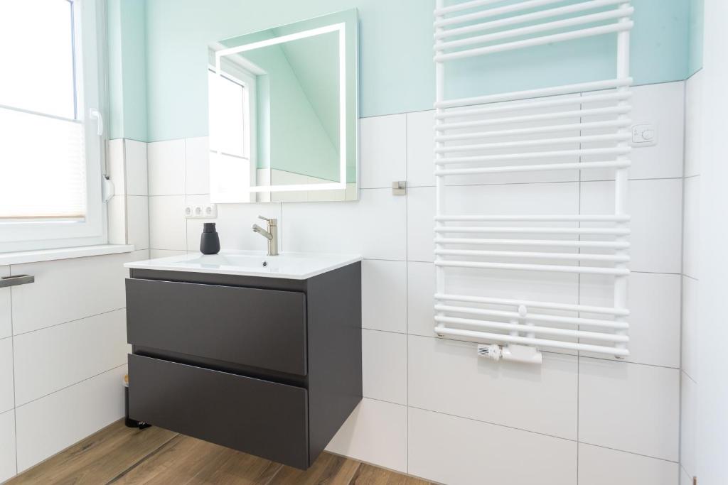 Koupelna v ubytování Geiseltalsee Haus am See mit Wallbox