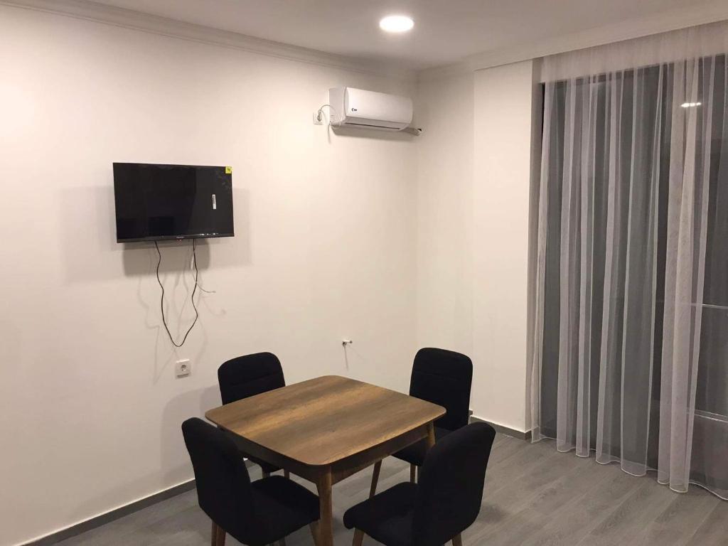 TV a/nebo společenská místnost v ubytování Hotel Niko