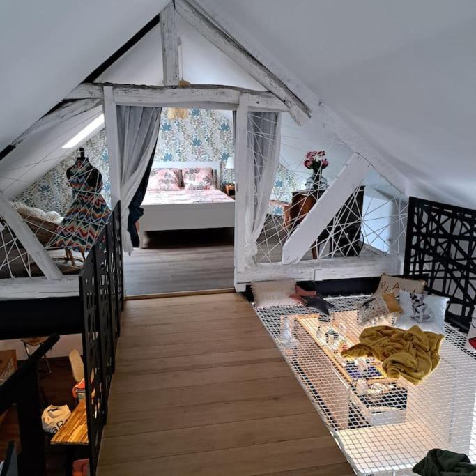 Postel nebo postele na pokoji v ubytování L'Atelier Gîte-Loft 6/8 pers