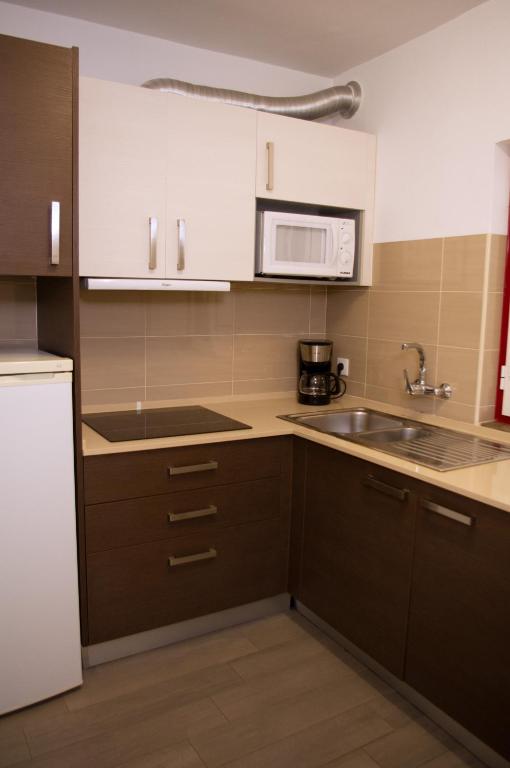 Apartamentos Monte da Rosa - 13