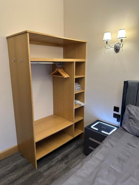Thistle City Inn - Double Room