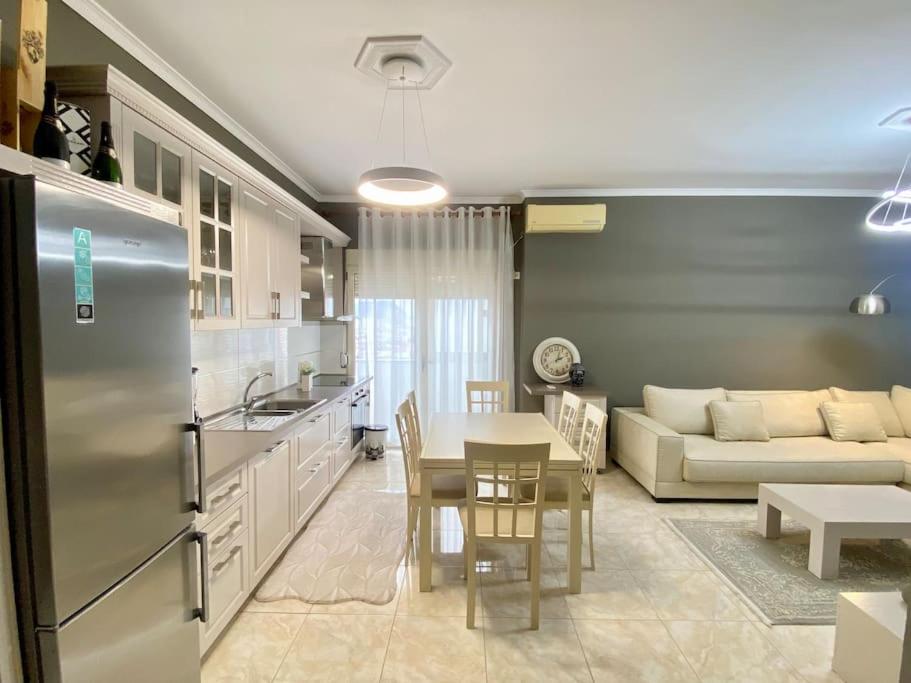 Cozy Chef's apartment - Image 4