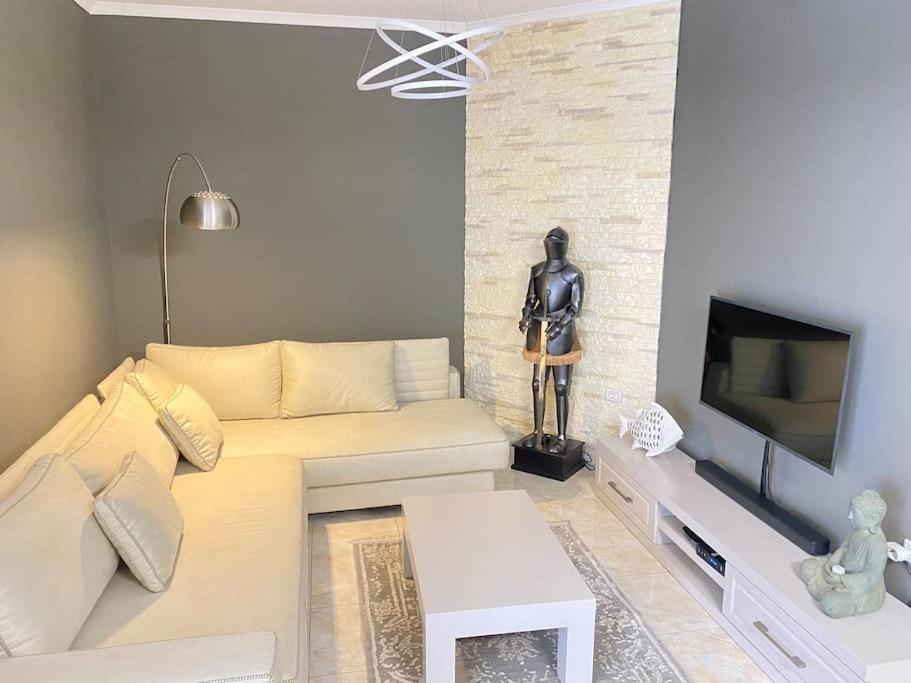 Cozy Chef's apartment - Image 9