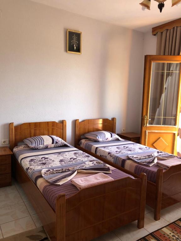 Postel nebo postele na pokoji v ubytování Camping & Guest House Herges