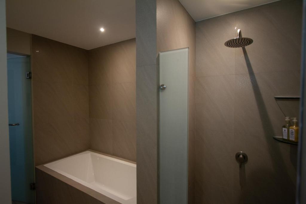 Bagno di Solitude Acacia Resort
