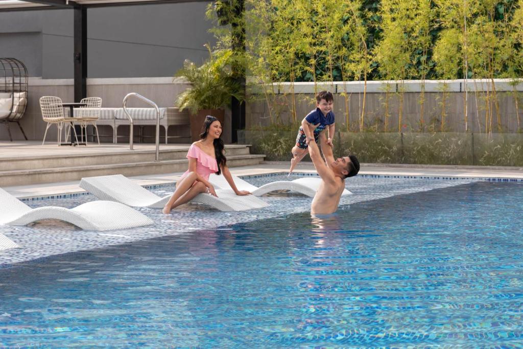 Bassein majutusasutuses Clark Marriott Hotel või selle lähedal