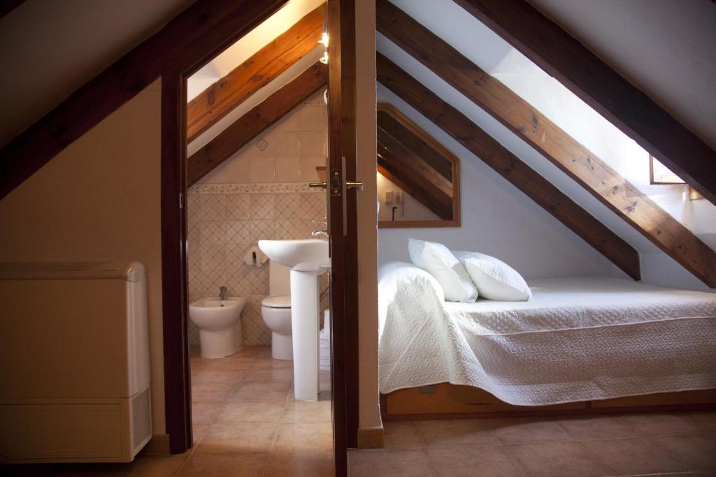 Hostal Mar de Frente - Budget Double Room