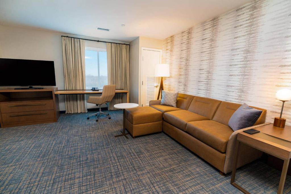 TV a/nebo společenská místnost v ubytování Residence Inn Upper Marlboro Joint Base Andrews