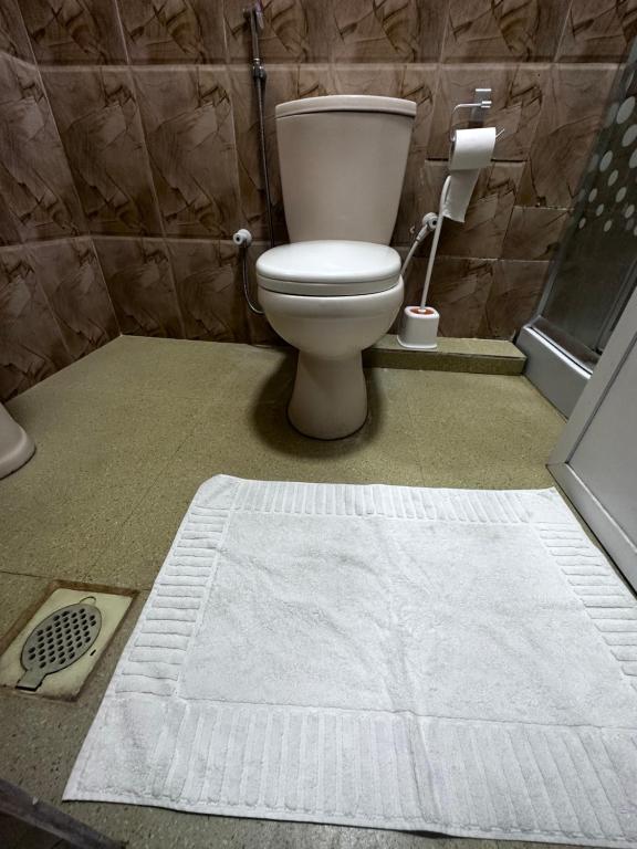 Koupelna v ubytování N Joy Inn