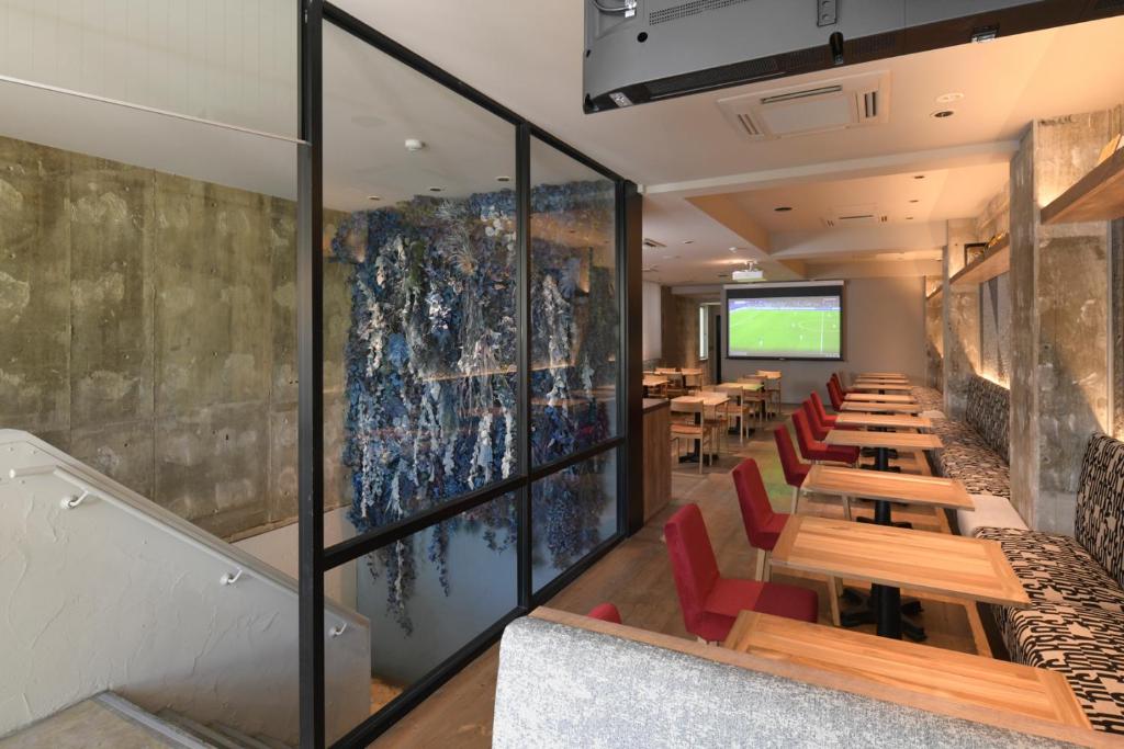 Posezení v ubytování HOTEL MYSTAYS Okayama