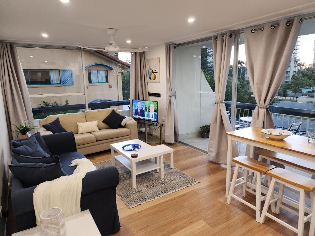 Entire beachside 2 bedroom unit, Gold Coast Aktualisierte Preise für 2023
