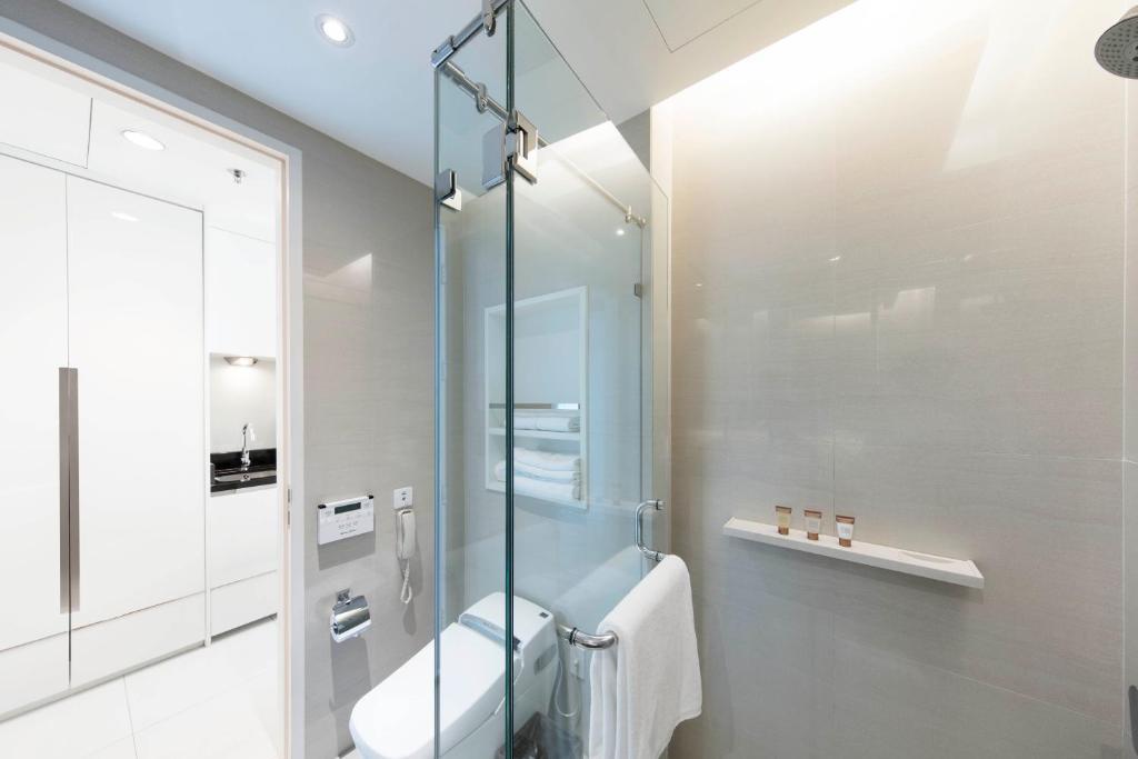 Grande Centre Point Hotel Terminal21 - 9