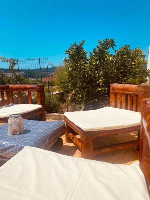 Balkon lub taras w obiekcie Island Šolta Comfort apartment Modesty