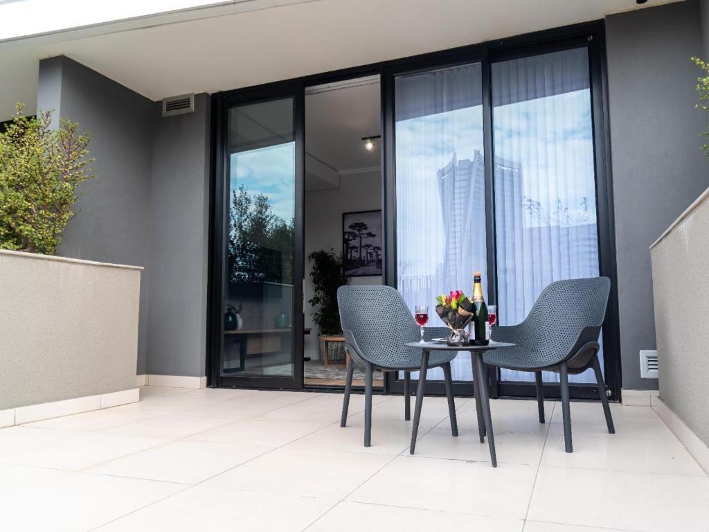 Luxurious Executive Apartment, Ellipse, Waterfall, Midrand, Midrand