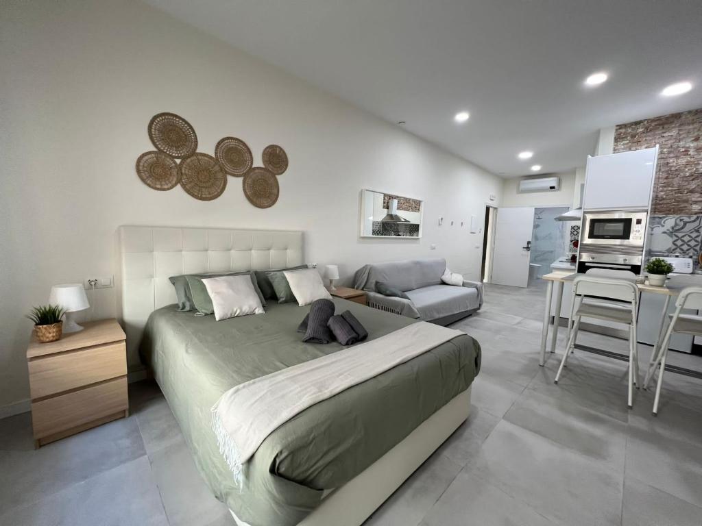 Precioso estudio en el centro de Málaga 1 - 1