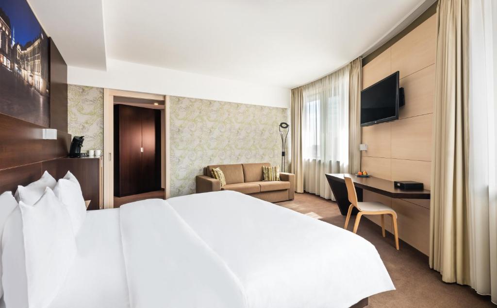 Lindner Hotel Bratislava, part of JdV by Hyatt - Deluxe King Room Con Vista A La Ciudad