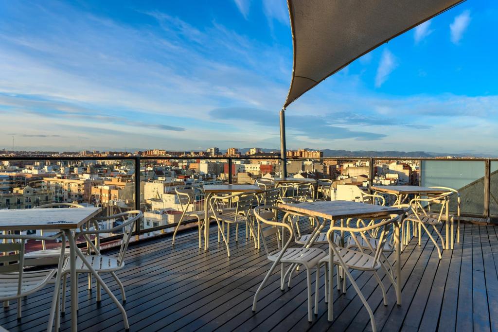 Sea You Hotel Port Valencia - Resim 11