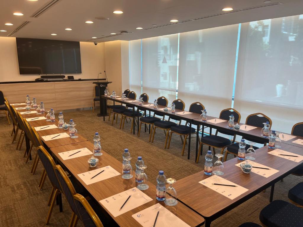 Konferenční prostory v ubytování C - Hotel and Suites Doha