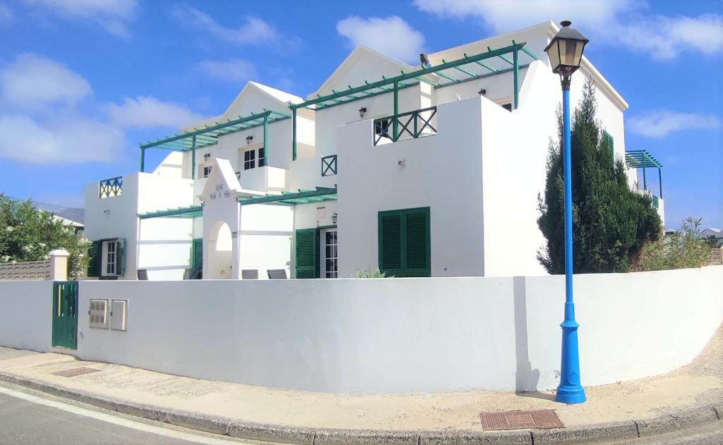 Fotografia z galérie ubytovania MarySol 7 terrace with sea views, close to the sea v destinácii Punta de Mujeres