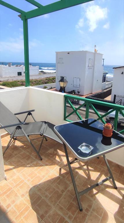 Fotografia z galérie ubytovania MarySol 7 terrace with sea views, close to the sea v destinácii Punta de Mujeres