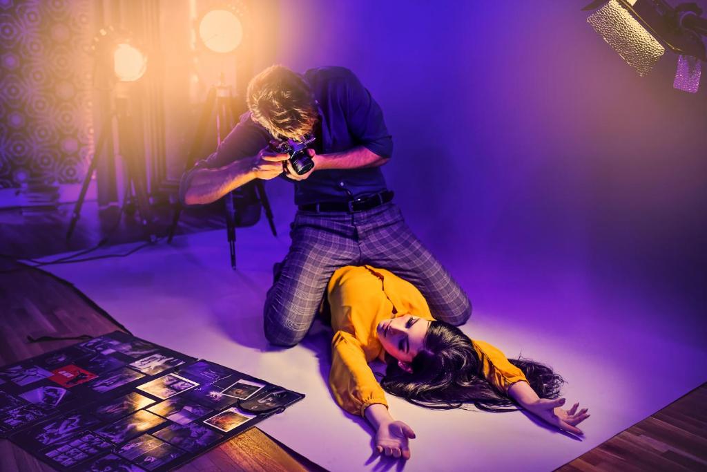 Anybody - Awarded love hotel - Resim 17