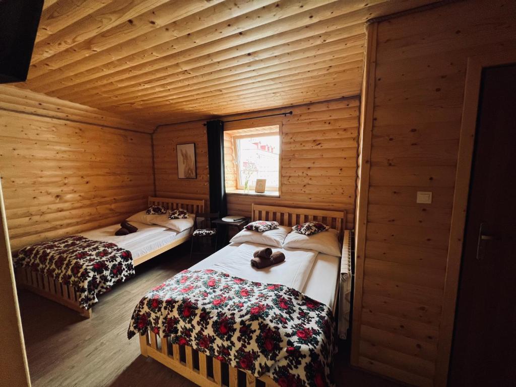 Noclegi Przystanek Bieszczady w Centrum - 11