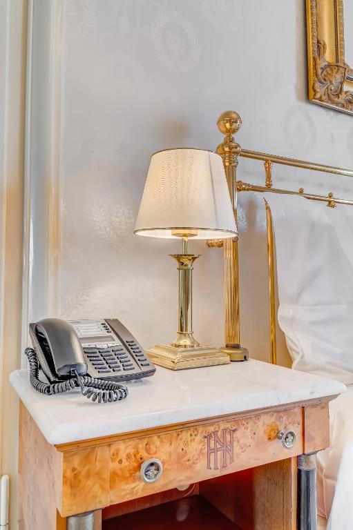 Grand Hotel National Luzern - Resim 23