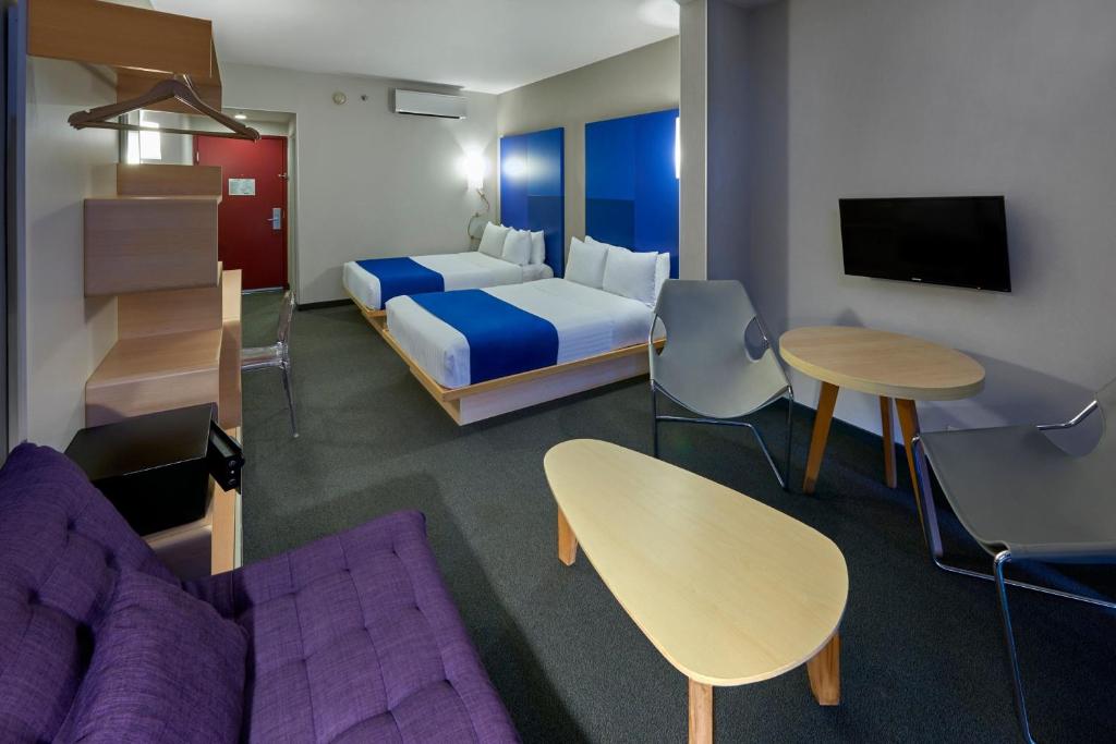 City Express Plus by Marriott Ciudad de México Reforma El Ángel - Tweepersoonssuite Met 1 Slaapkamer En Slaapbank