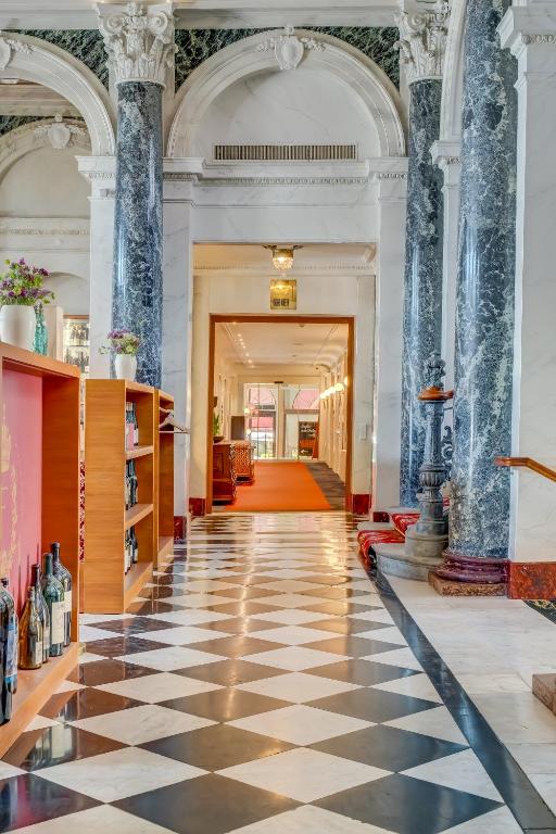 Grand Hotel National Luzern - Resim 17