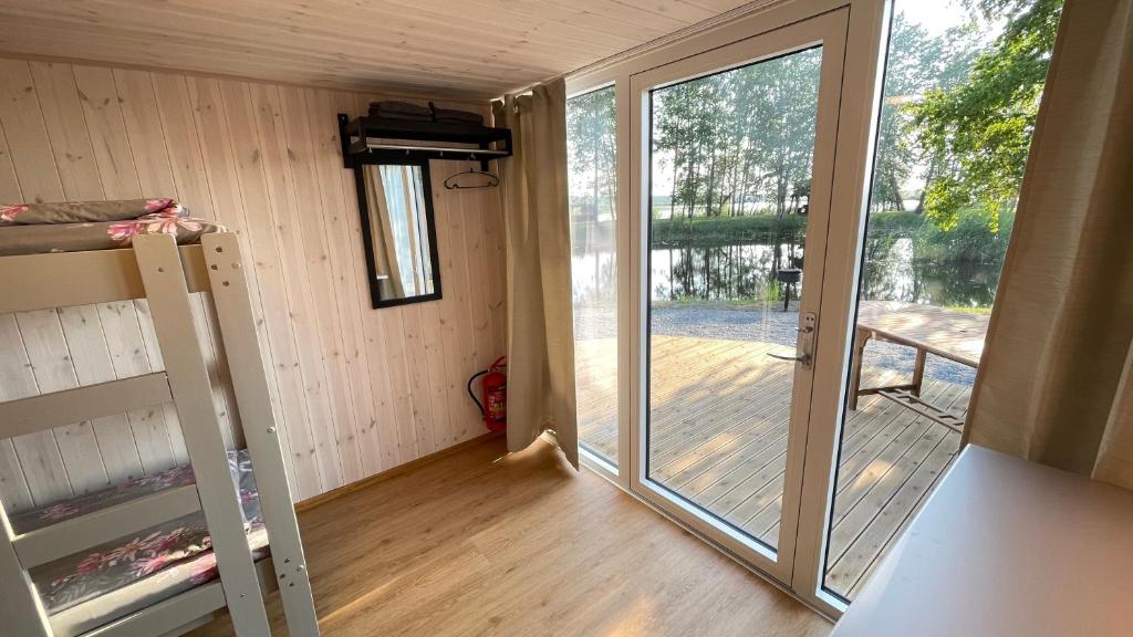 Balkón nebo terasa v ubytování Ermistu Puhkeküla