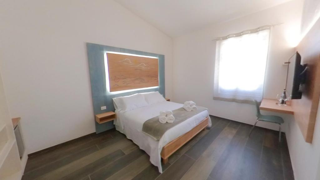 TV a/nebo společenská místnost v ubytování RUDINI' CHARMING ROOM