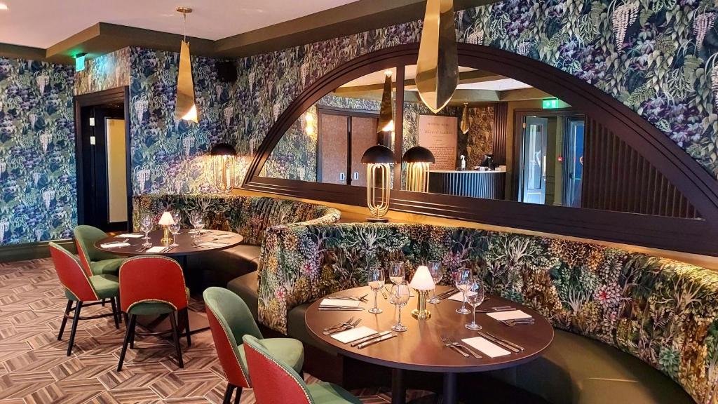 Posezení v ubytování Talbot Hotel Midleton