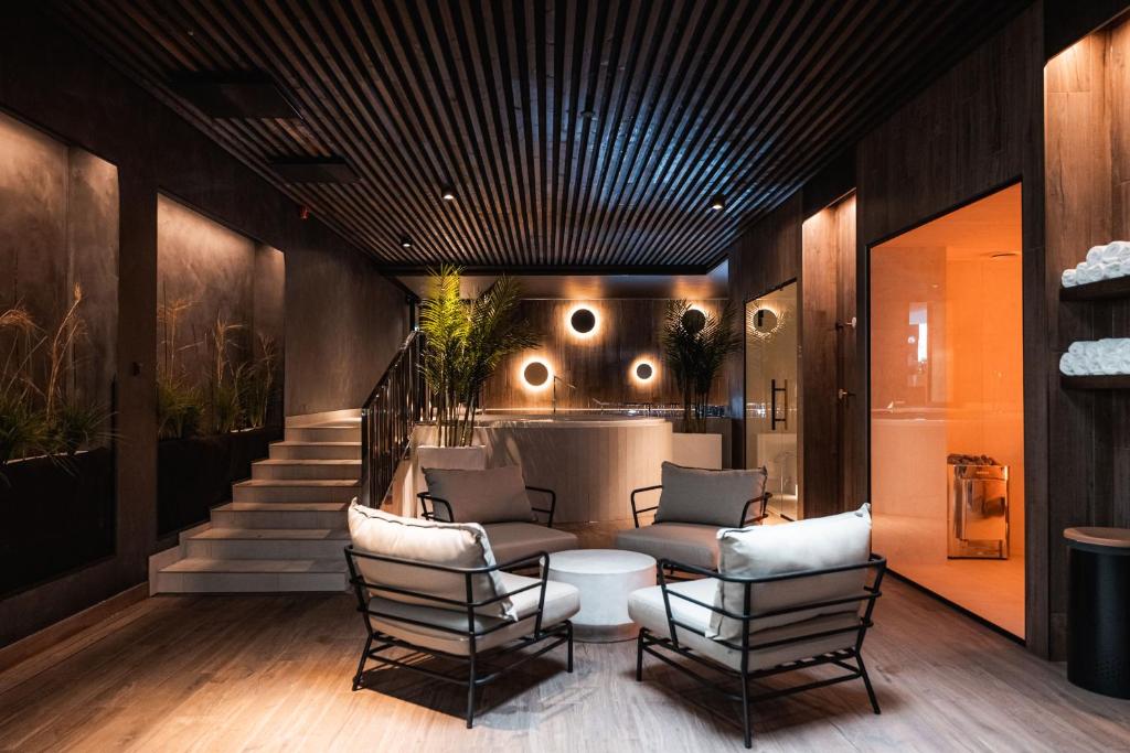 Posezení v ubytování Ö Seaside Suites & SPA
