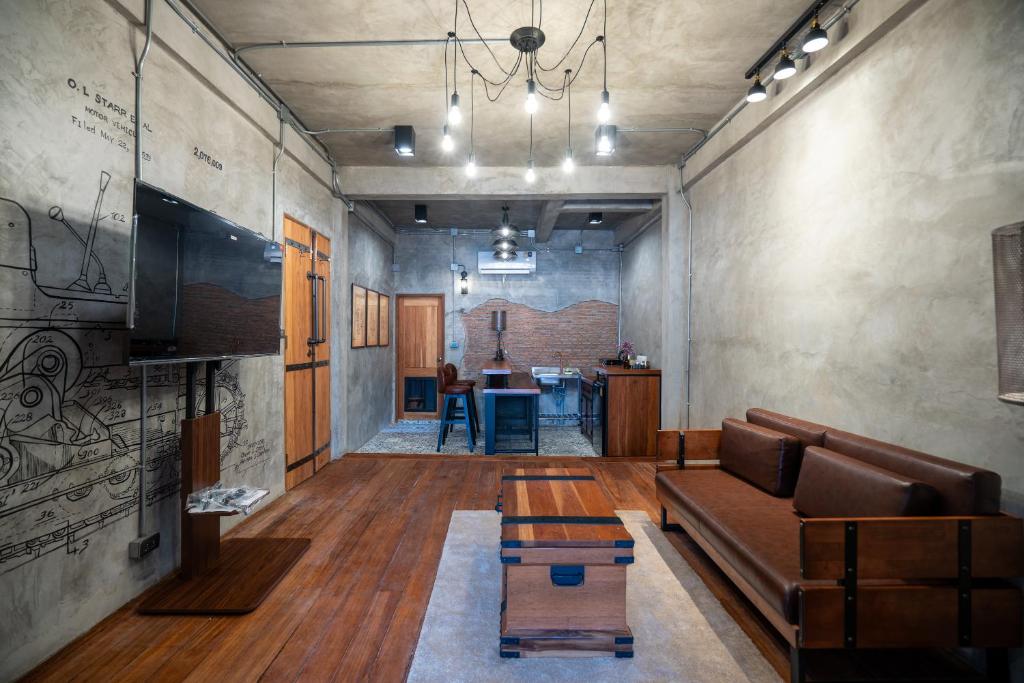 House of Machine Boutique Hotel - 5