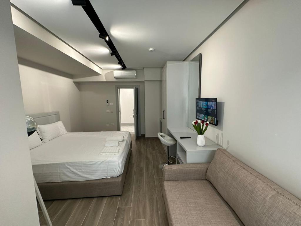 Vila Kapllani Rooms - Image 2