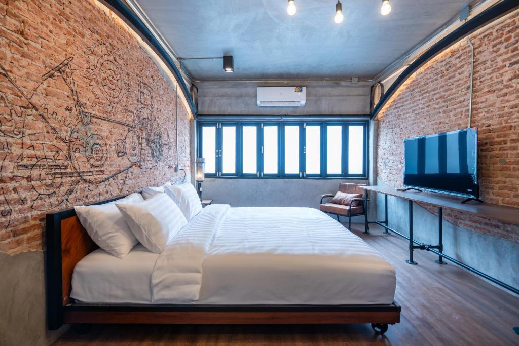 House of Machine Boutique Hotel - 17