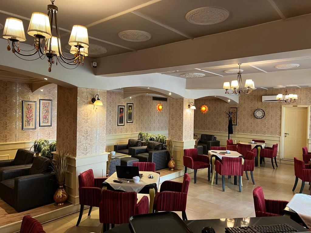 Edisem Hotel - Image 3
