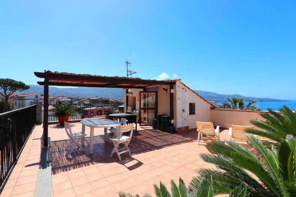 Gallery image of Maison Rosa in Meta