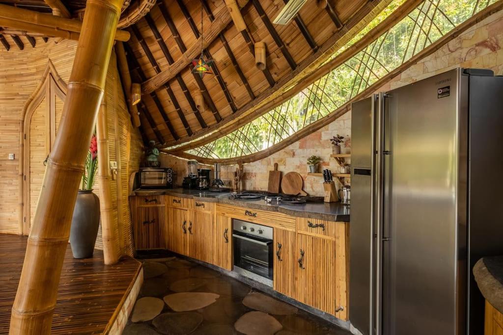 Cucina o angolo cottura di Harmony House, Bamboo House with Pool view
