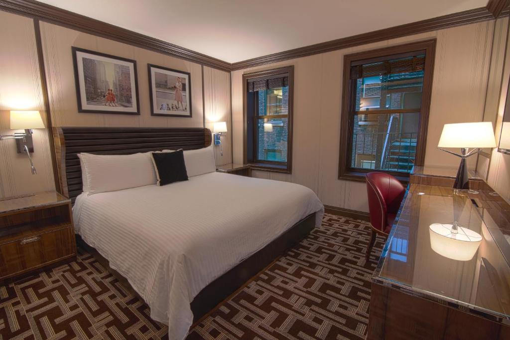 Iroquois New York Times Square - 