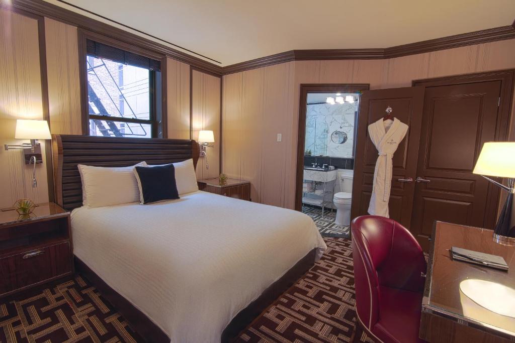 Iroquois New York Times Square - 
