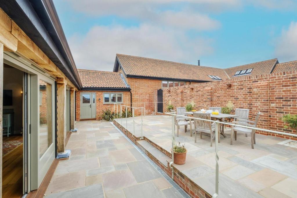 Alde Bay Farm - Oyster Catcher 5