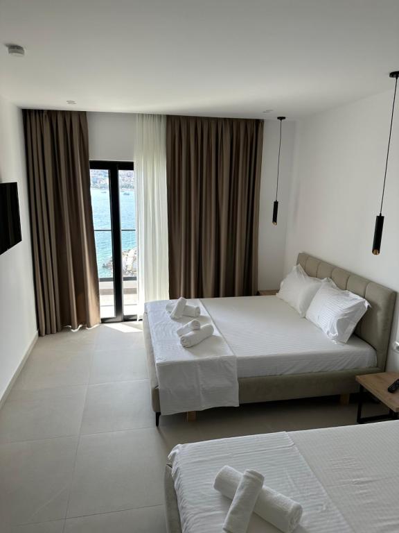 Hotel Edola - Image 1